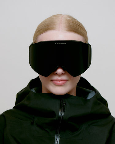 Enry - Solid Black